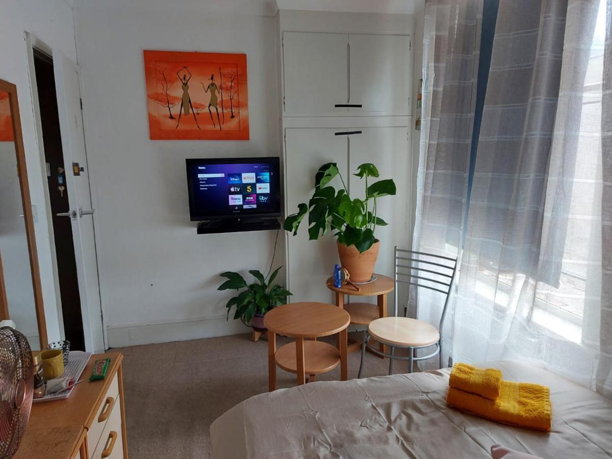 Riverdale Cantorbéry Extérieur photo