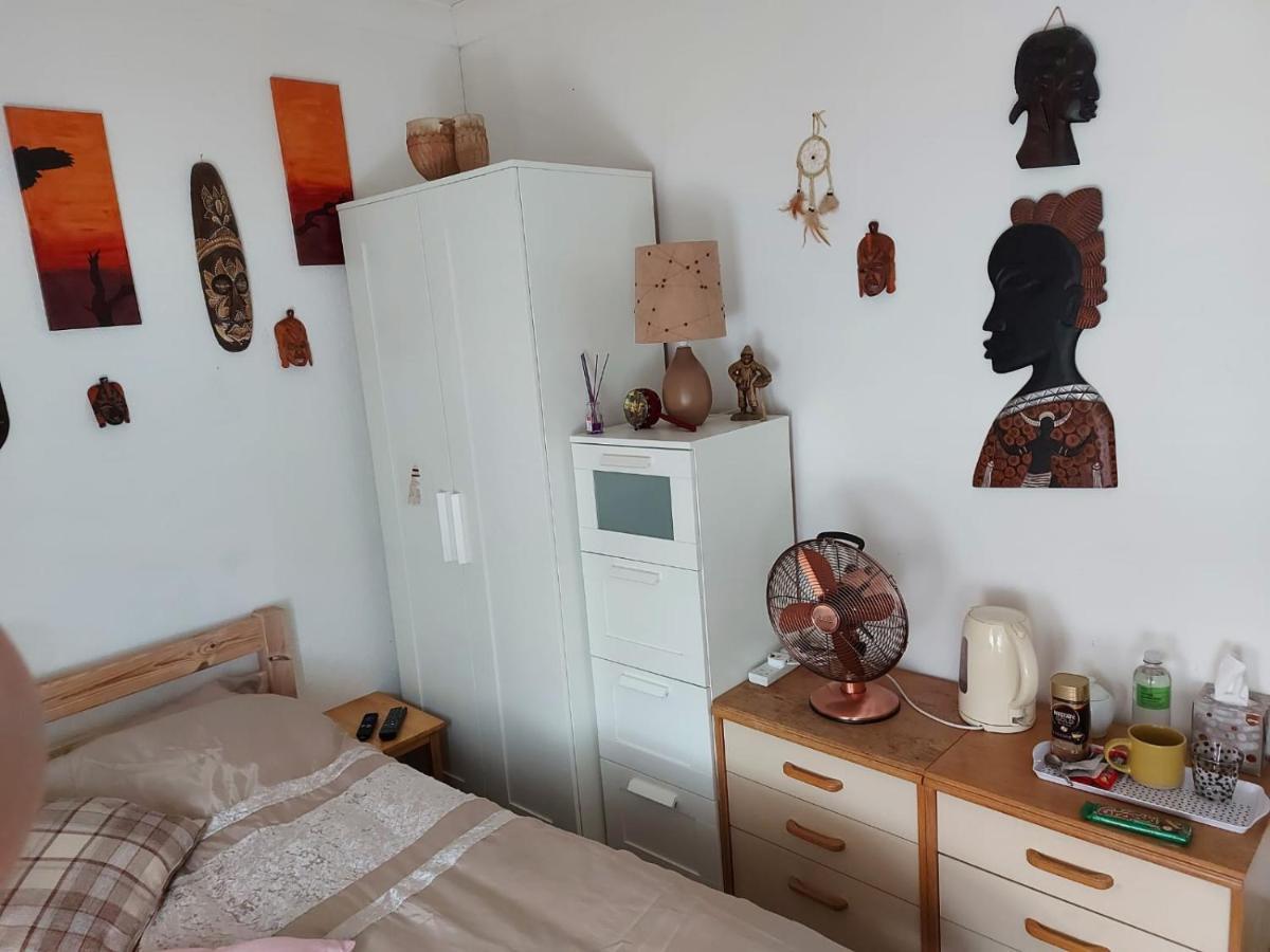 Riverdale Cantorbéry Extérieur photo