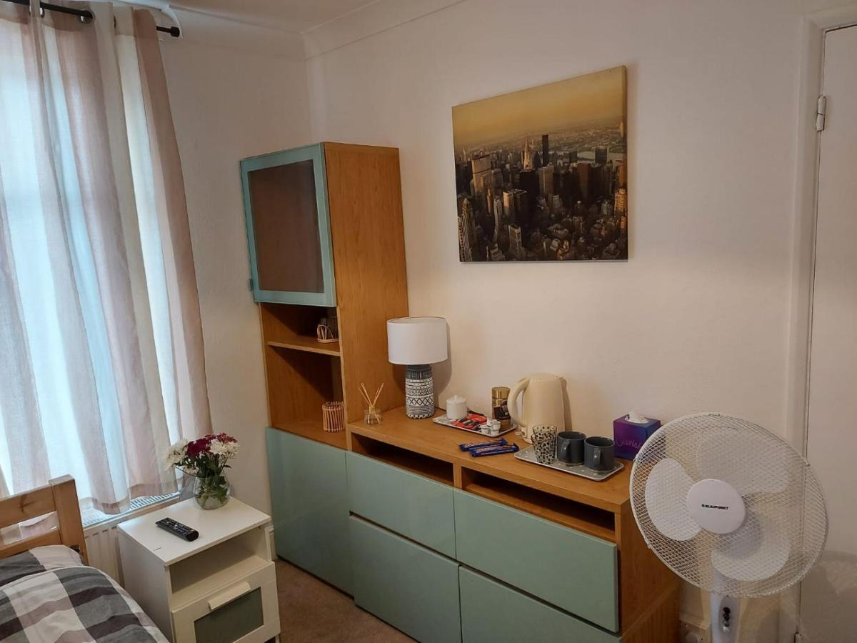 Riverdale Cantorbéry Extérieur photo